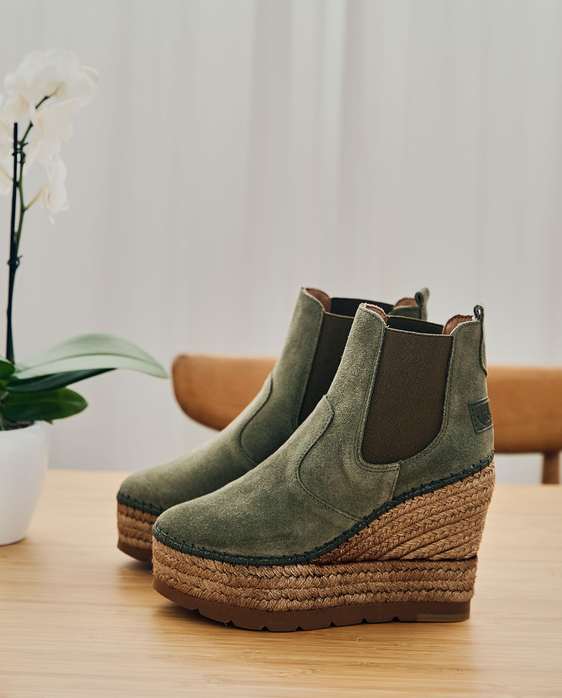 Chelsea boot in khaki suede Tilo 7