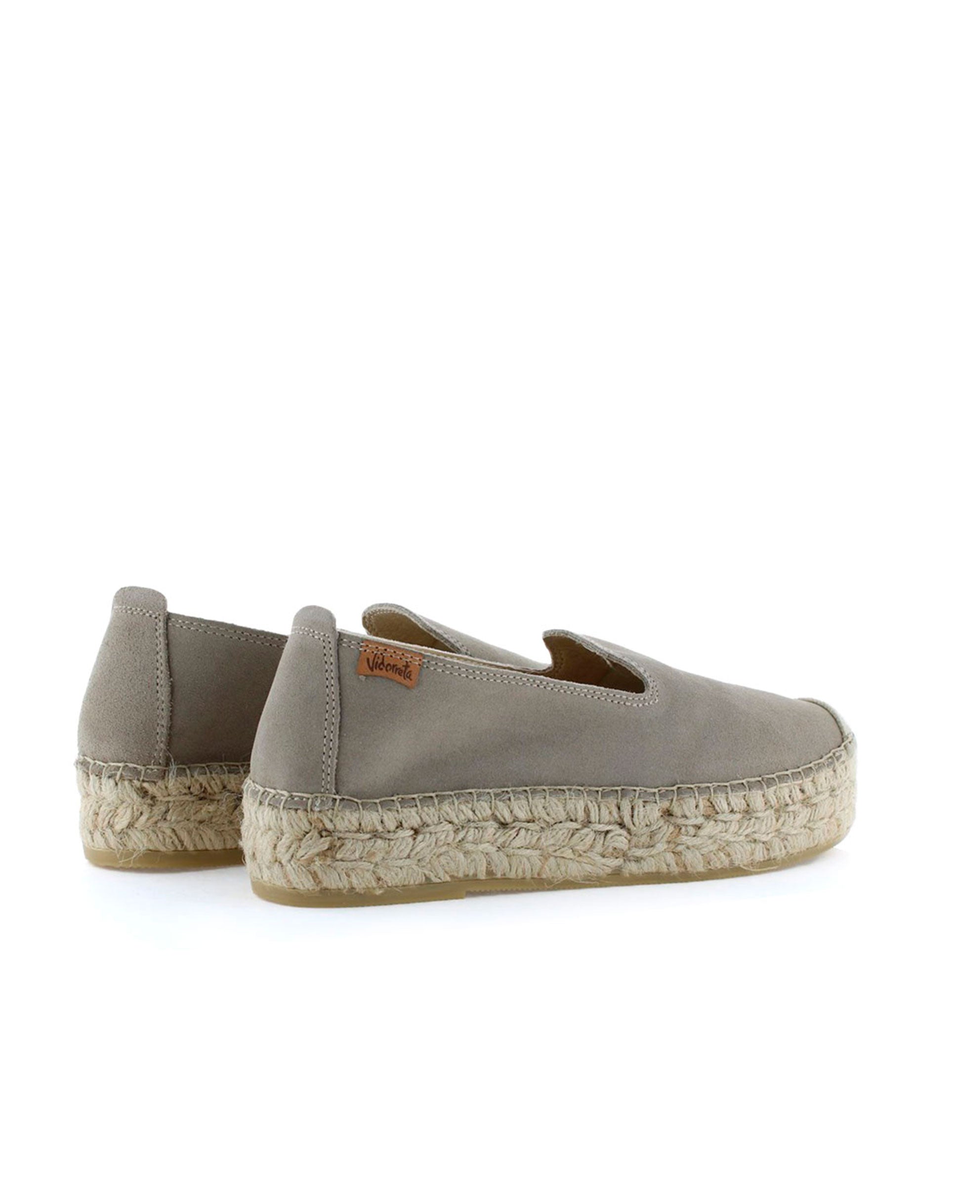 Slipper en serraje taupe Merce Doble