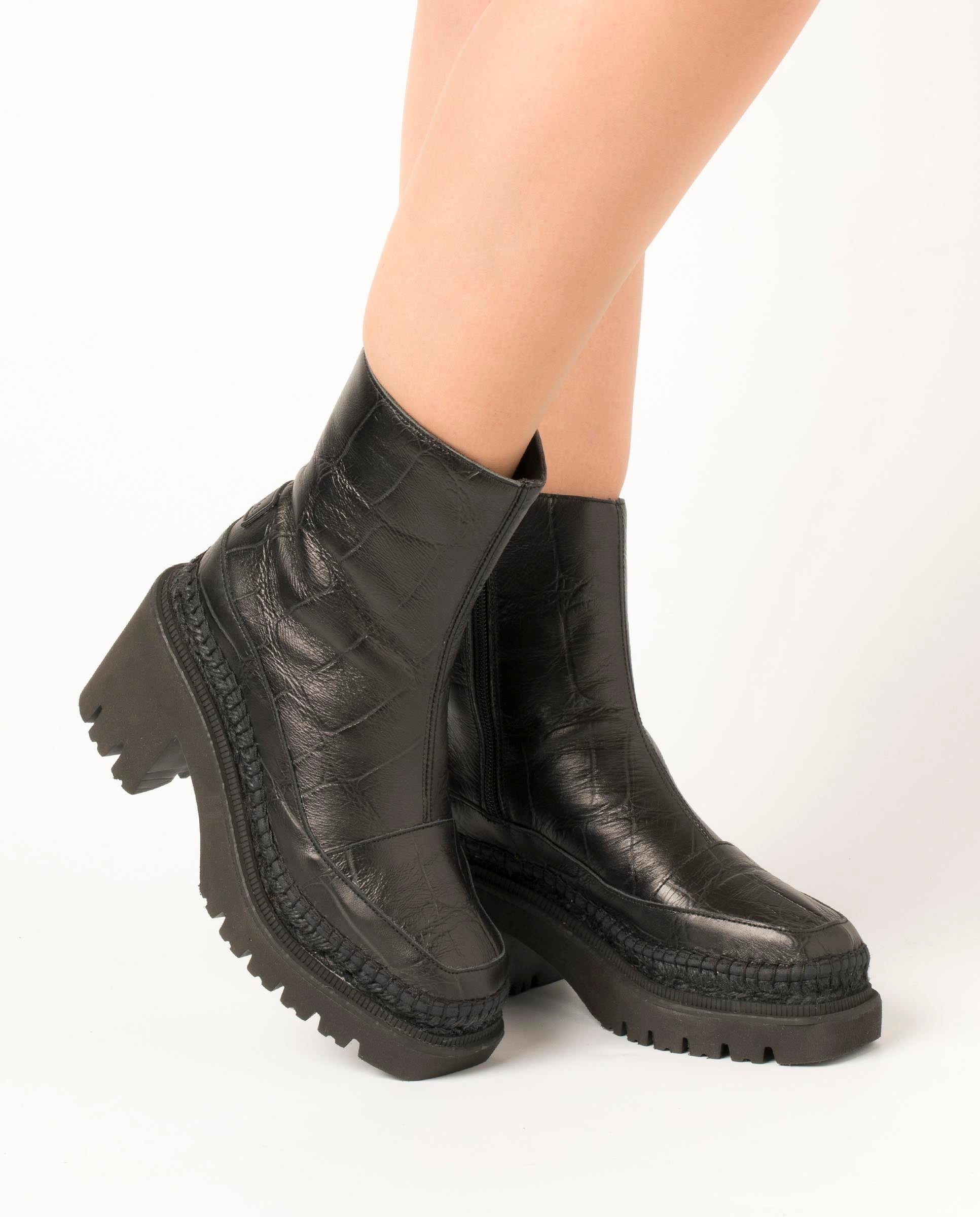 Botin en Cocco Koda negro Panteta