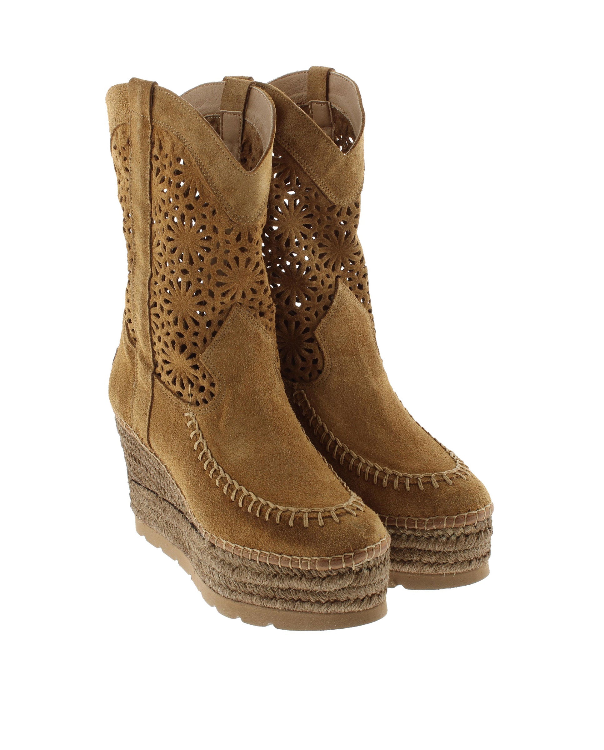 Tilo 5 openwork suede leather boot