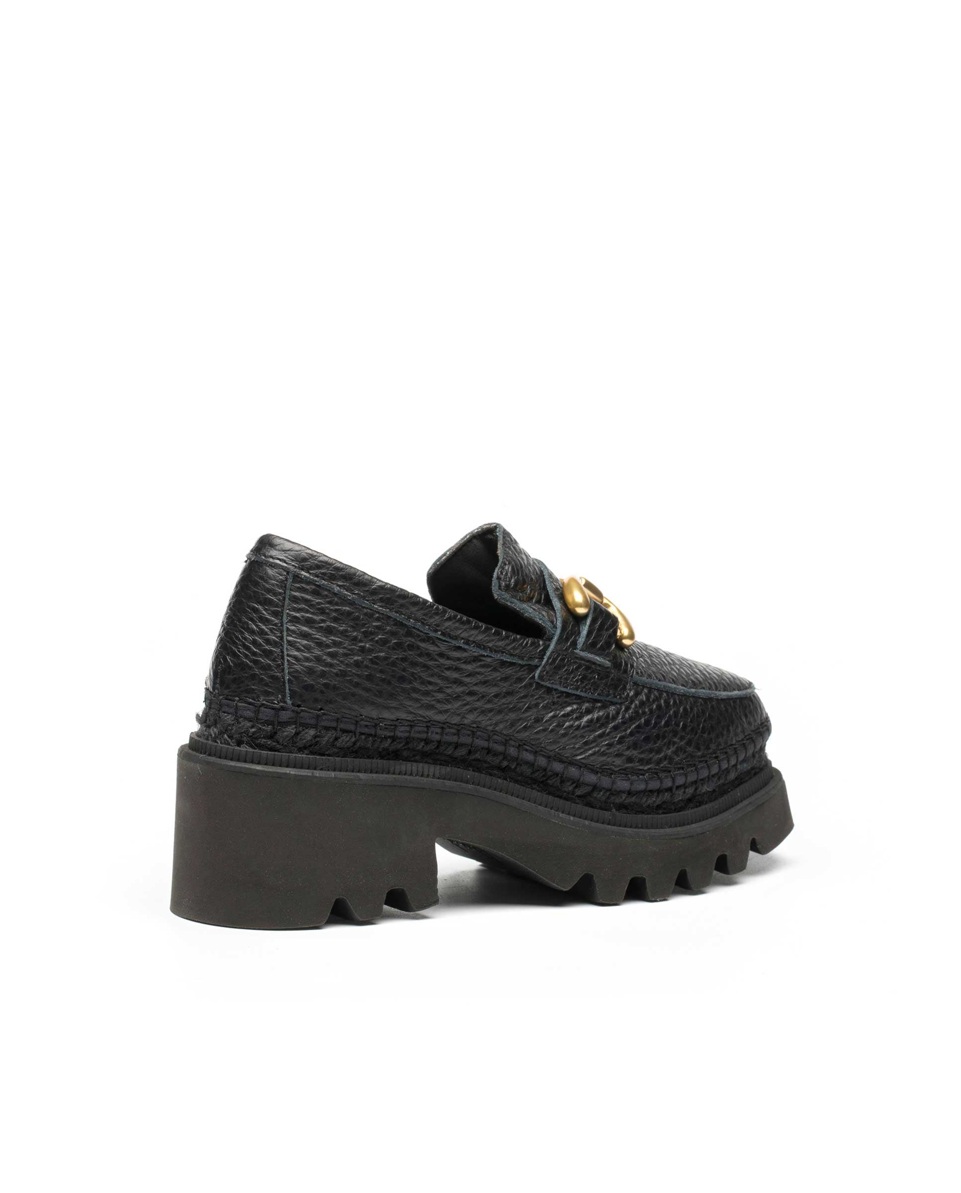 Moccasin in black Cocco Leon