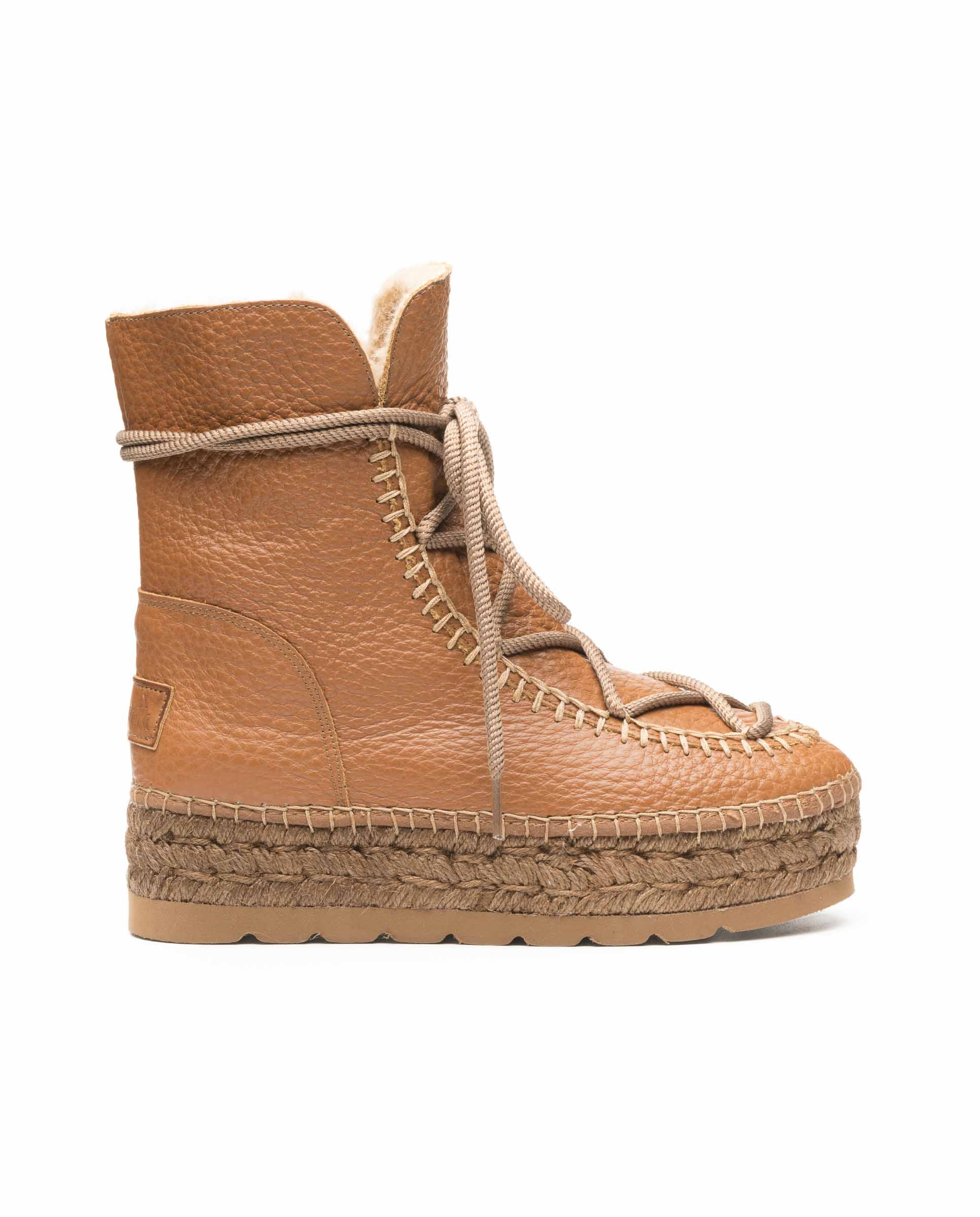 Botin plataforma en bost camel Merce Doble