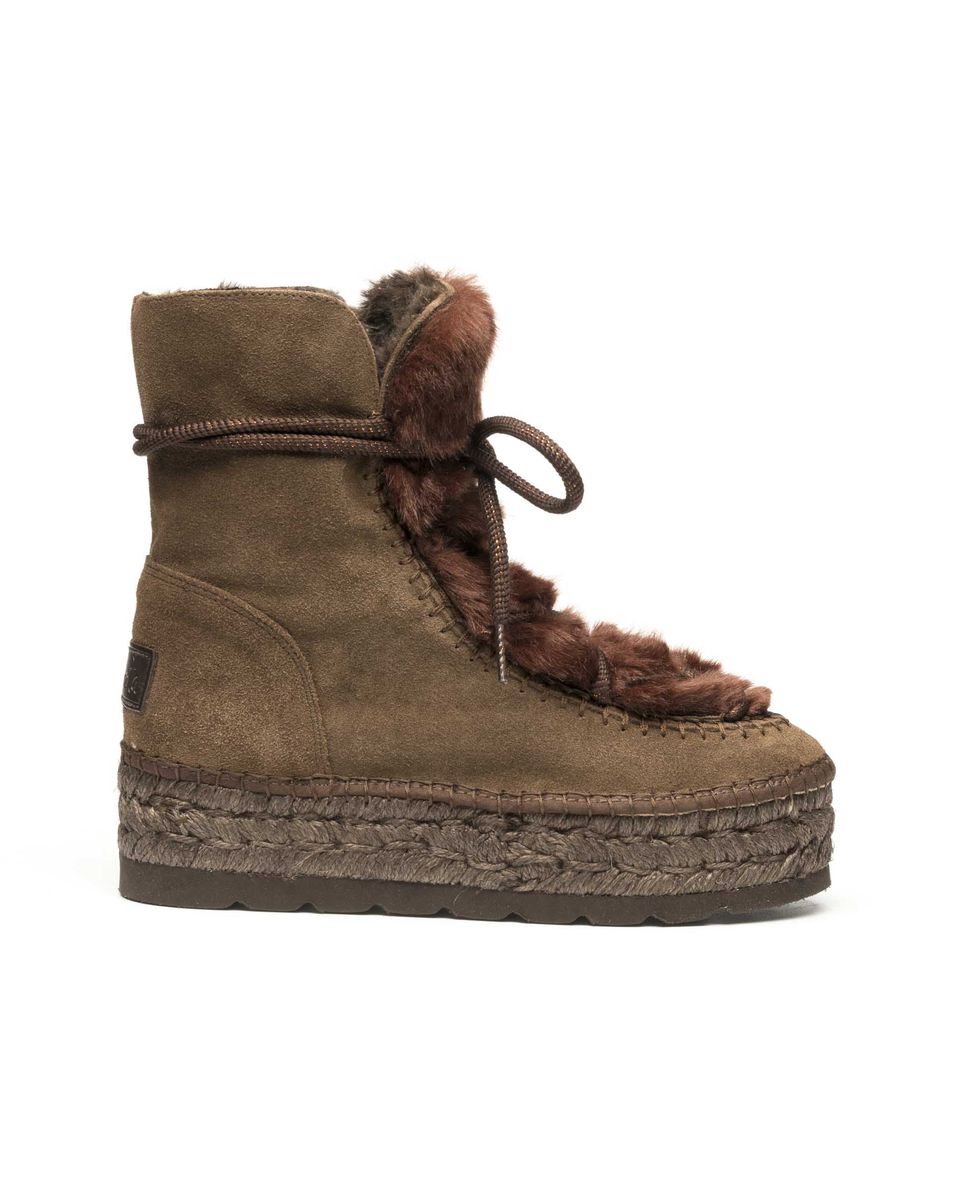 Boot with fur in taupe suede Merce Doble