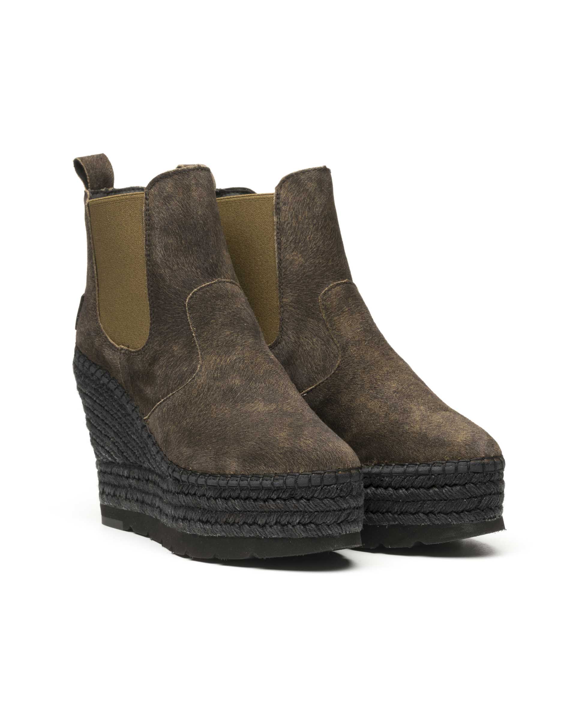 Chelsea boot in khaki horse Tilo 7