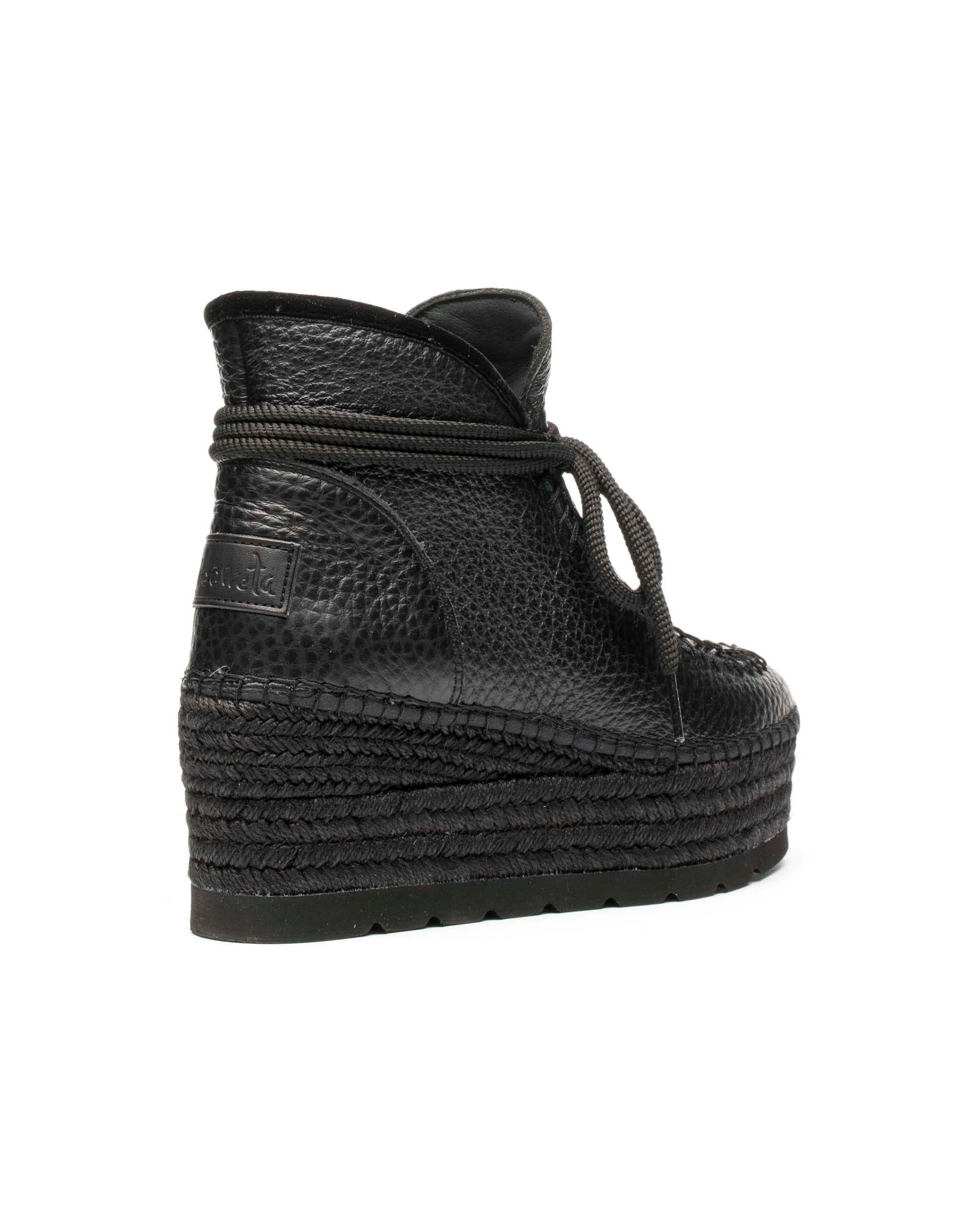 Bota baja en bost negro Creta