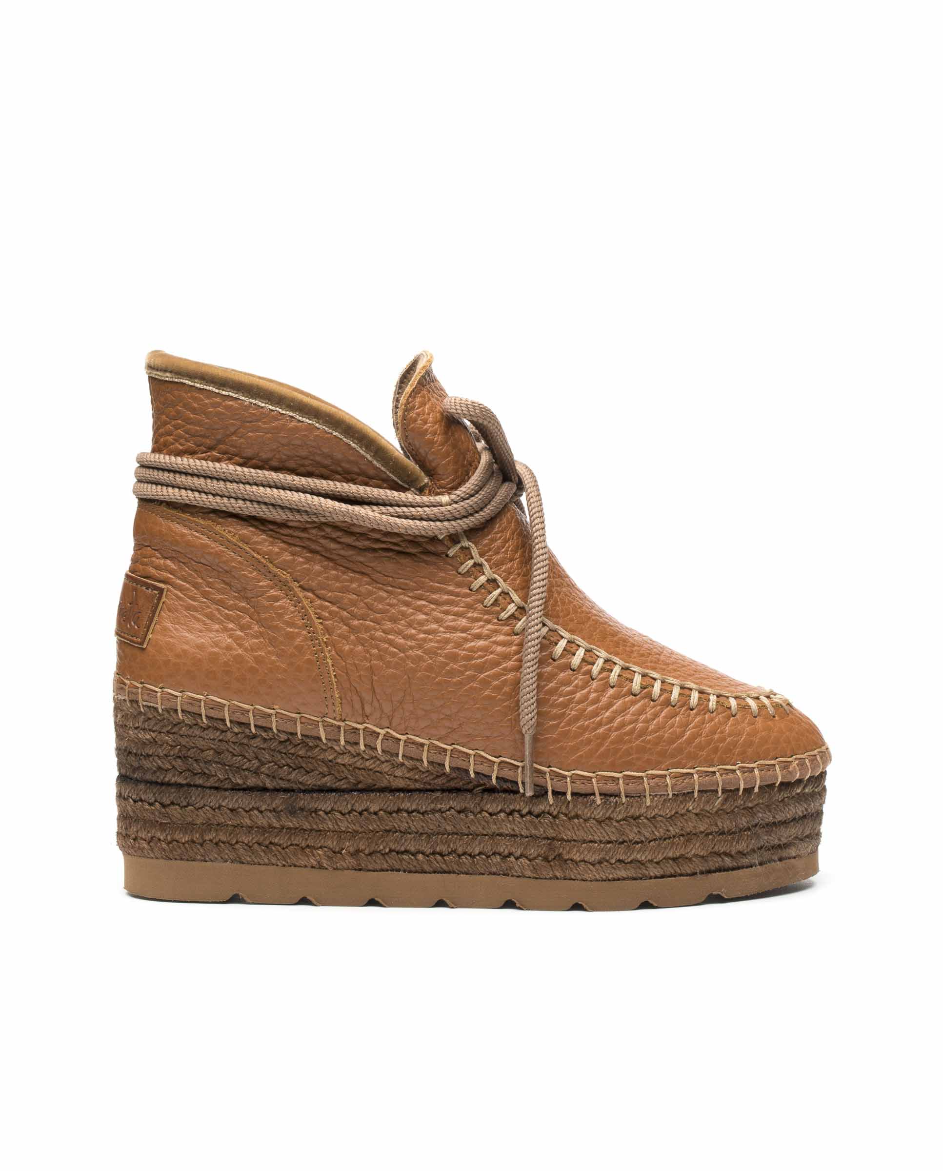 Bota baja en bost camel Creta