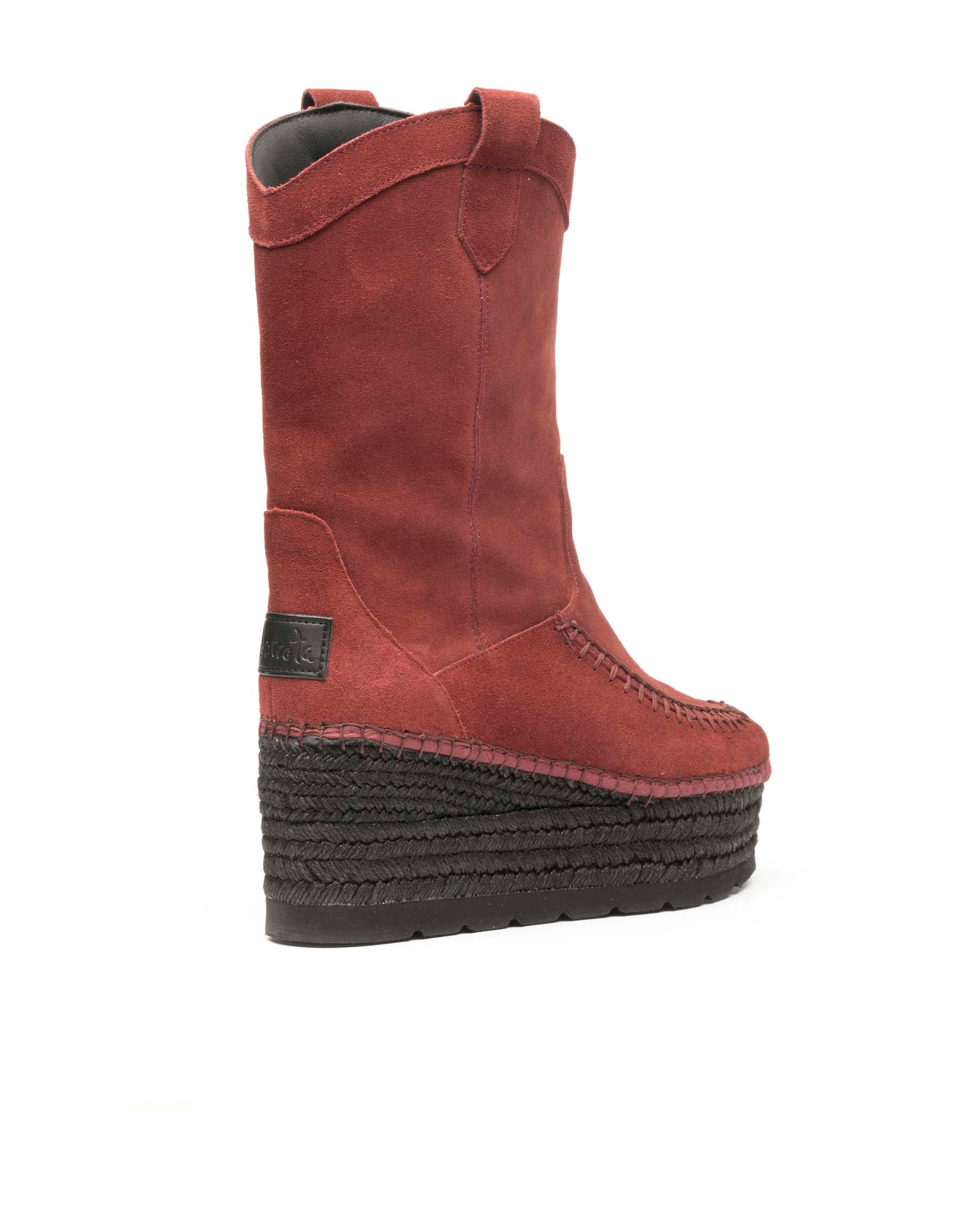 Cowboy boot in burgundy Creta suede