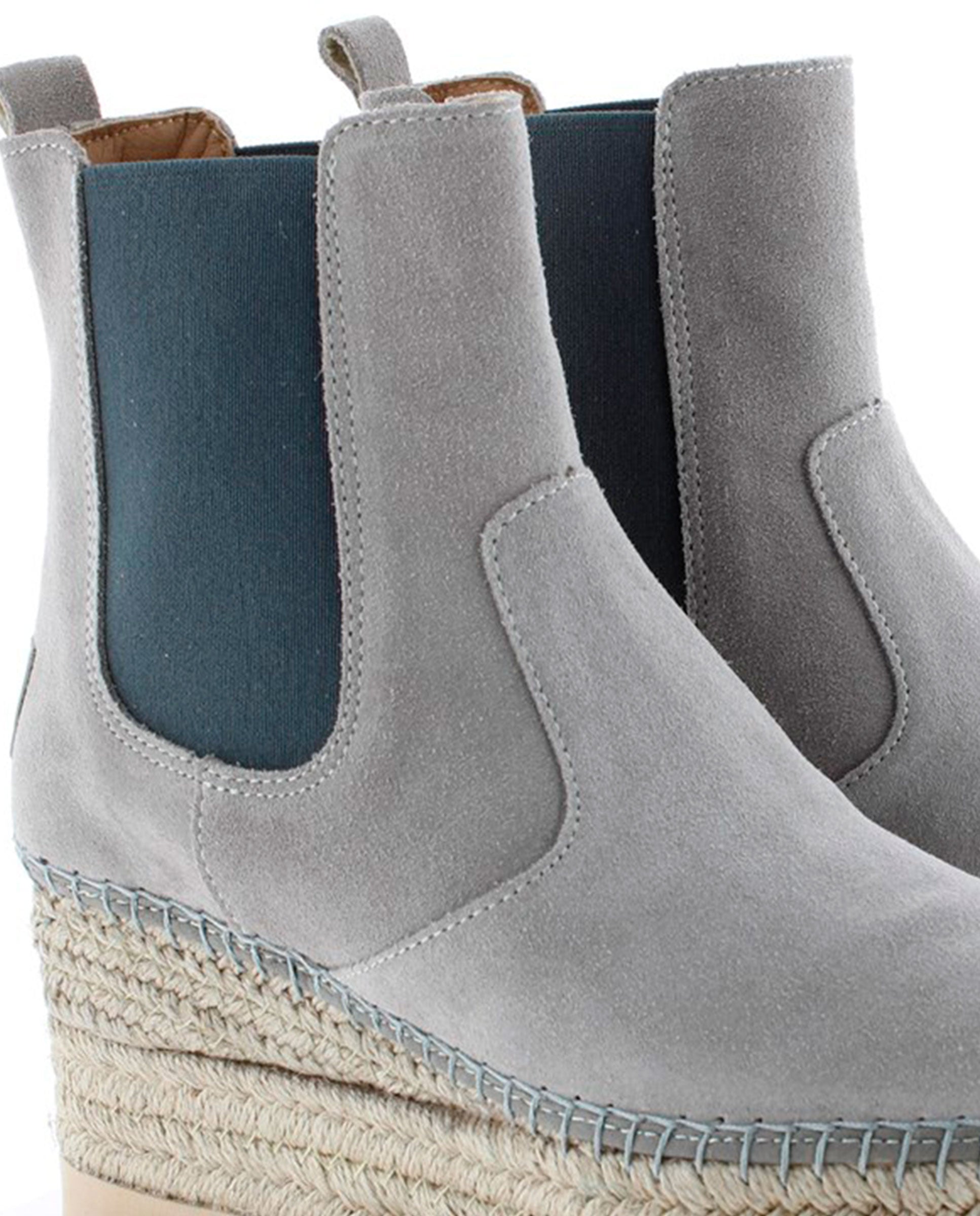 Botin Chelsea en serraje gris Creta