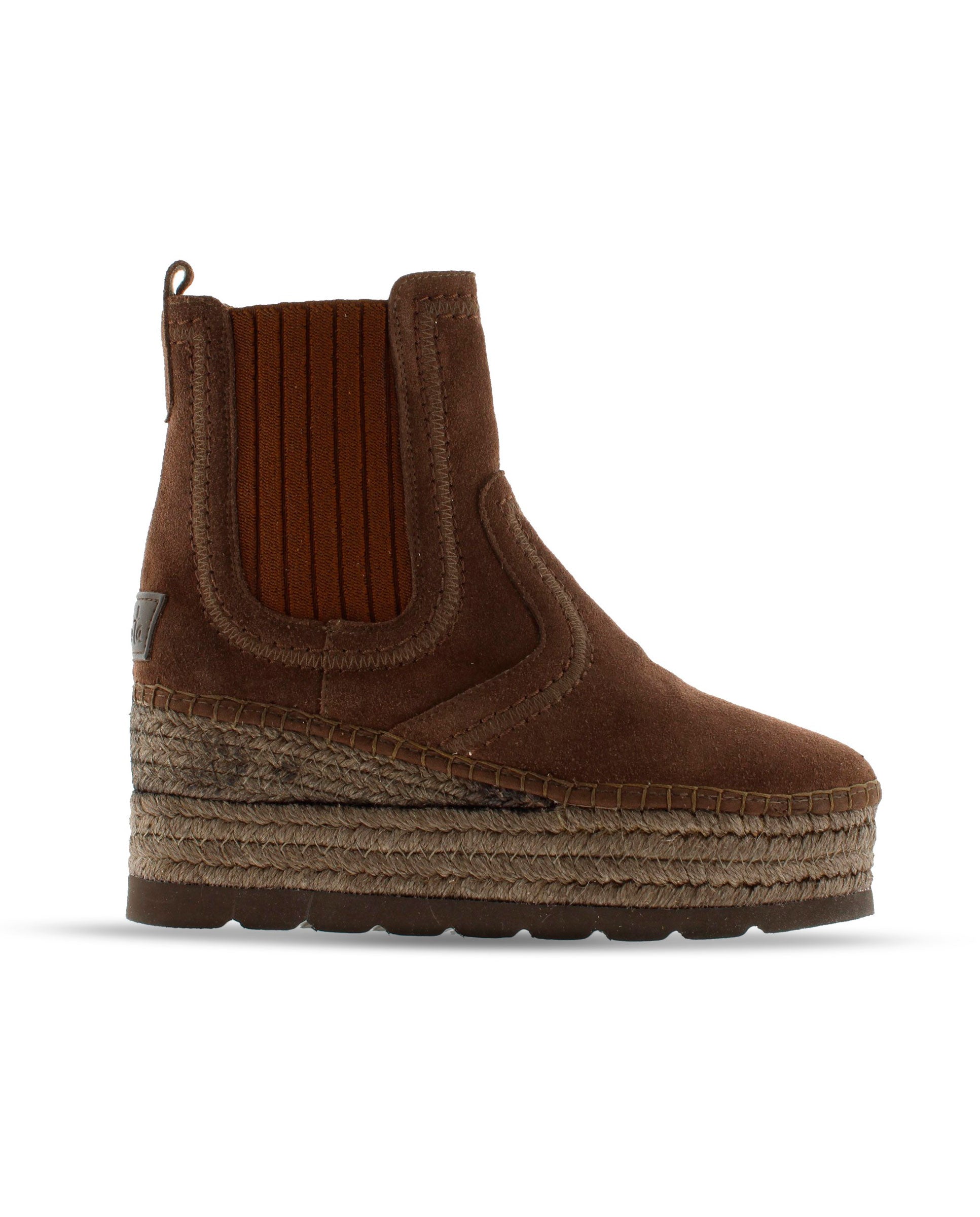 Chelsea boot in Creta head suede